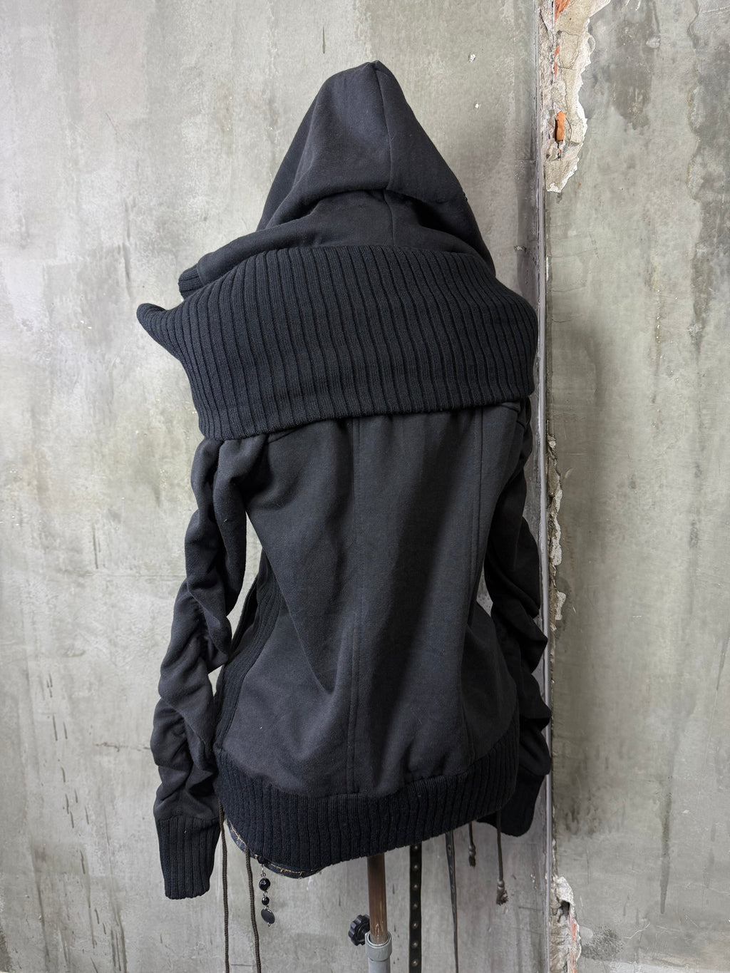 2120926BAD2WEAR