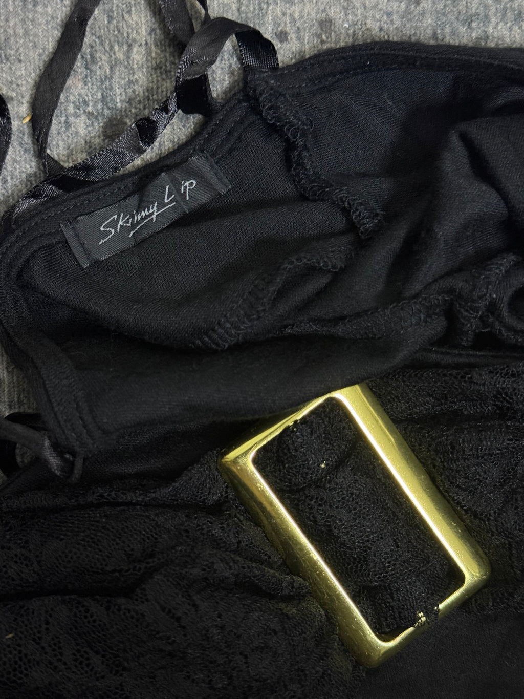 ༒Skinny-Lip mini dress༒