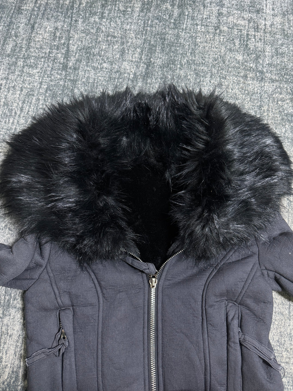 B2V-MONEY SHOP JACKET༒  
* Rare *