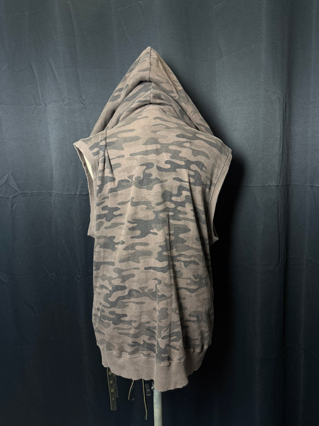 B2V- BULLET HOODIE༒