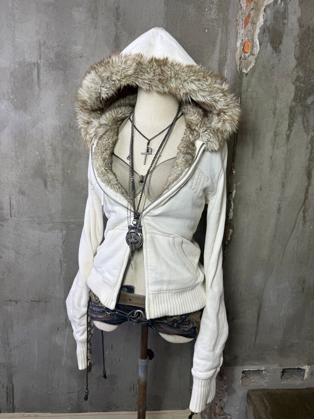 451026BAD2WEAR