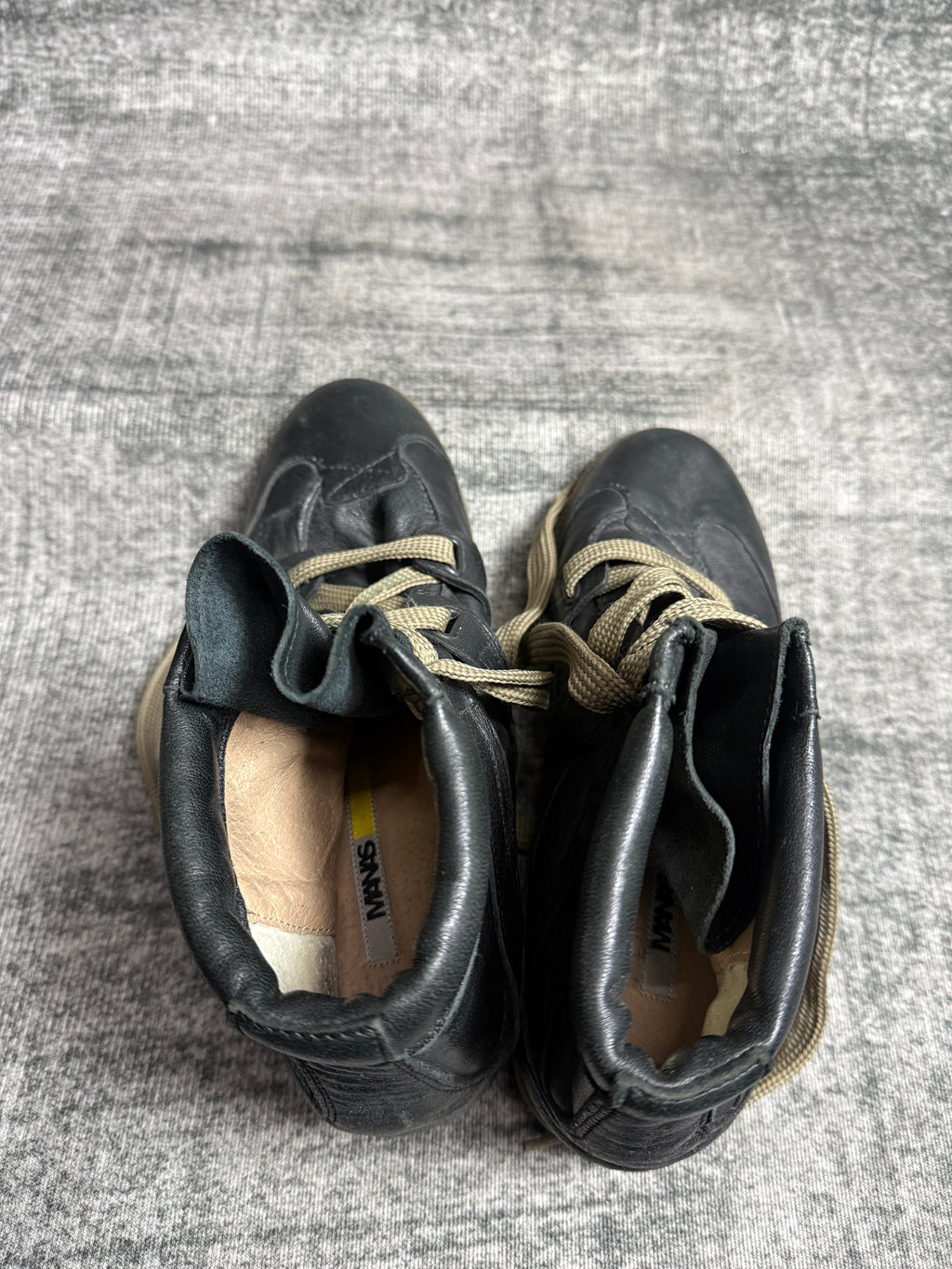 MANAS SHOES