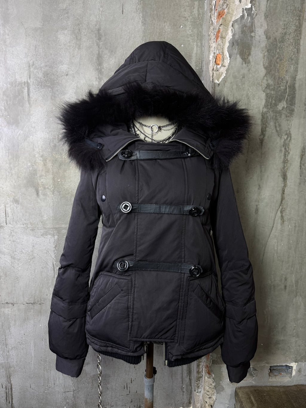 231026BAD2WEAR