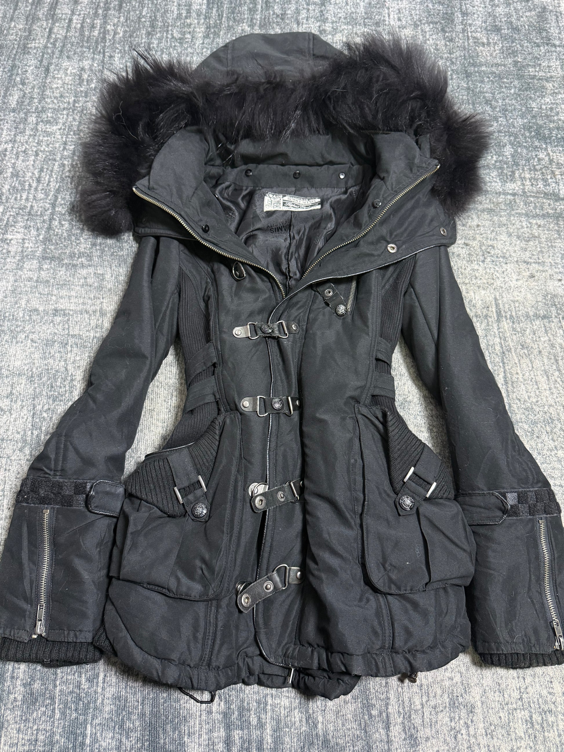 B2V- REVOLT SCENES JACKET༒