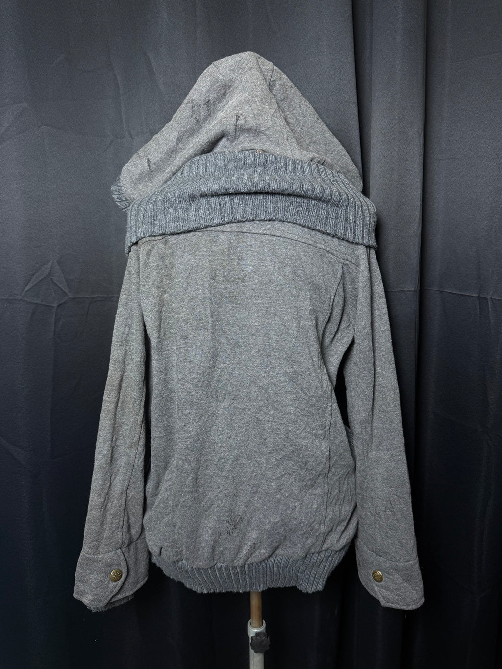 B2V-PRIVATE BEACH HOODIE༒