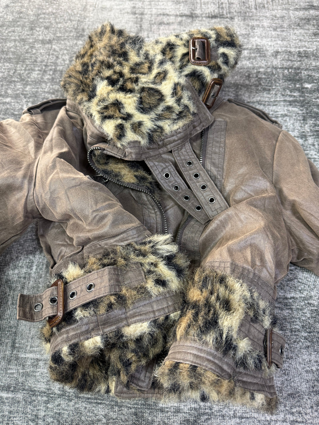 401026BAD2WEAR