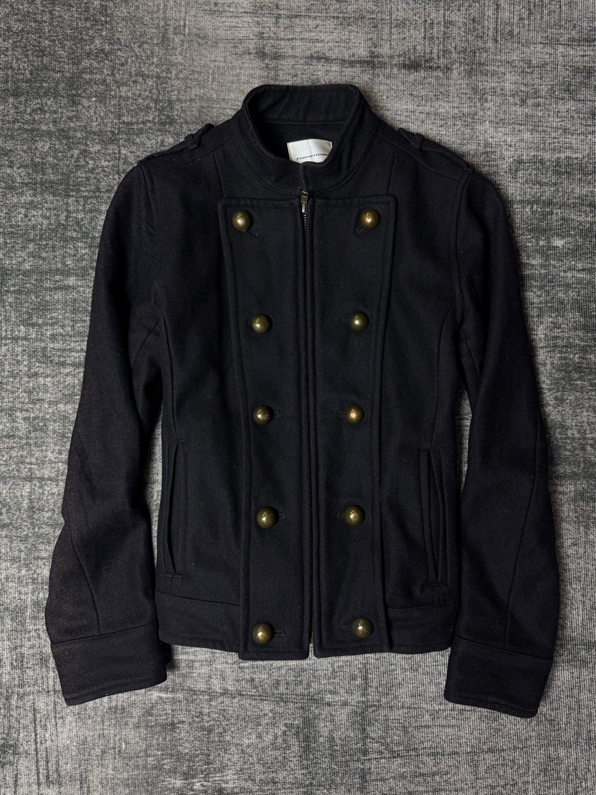 810826BAD2WEAR