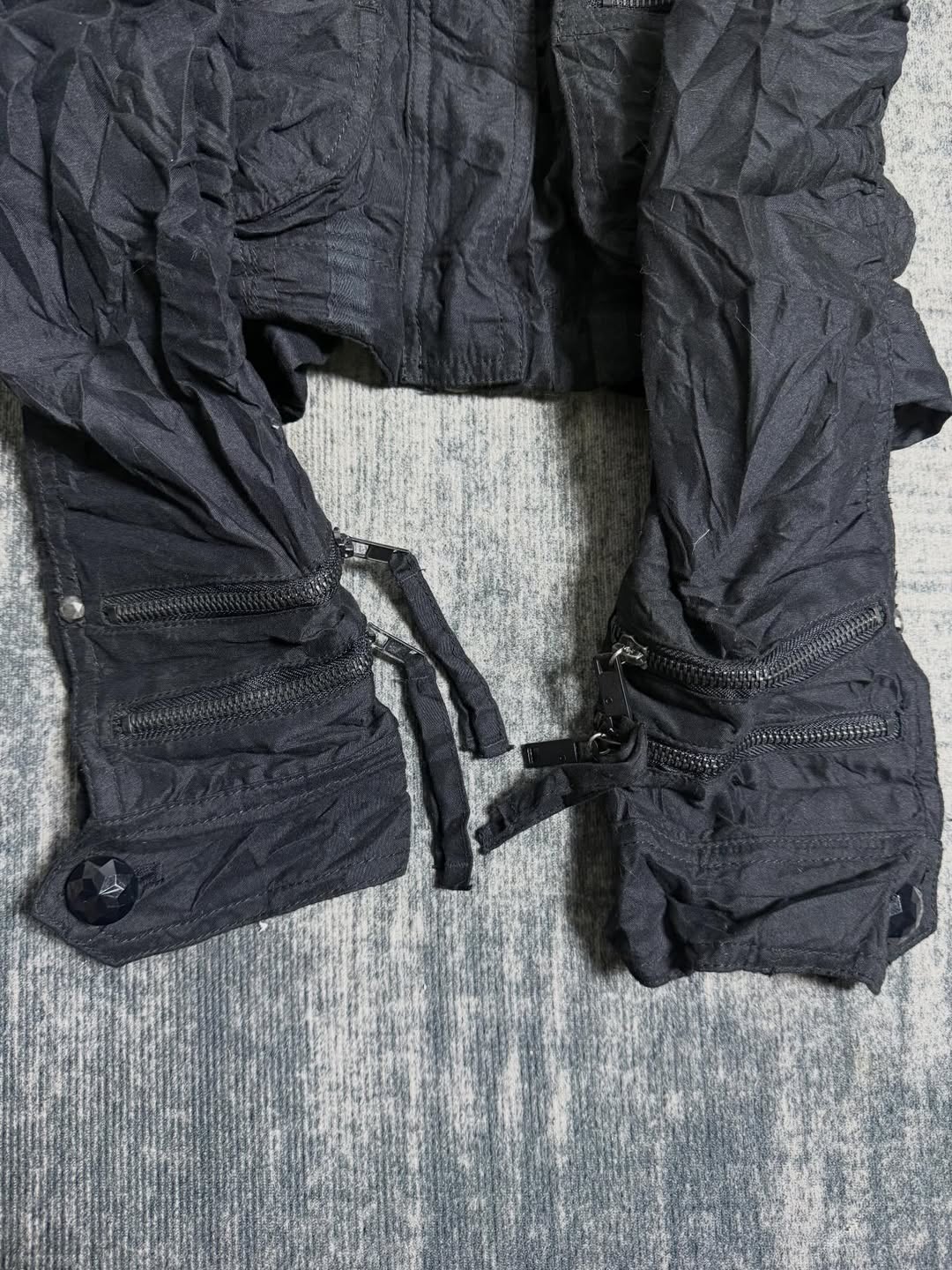 B2V-LIP SERVICE JACKET༒*RARE*