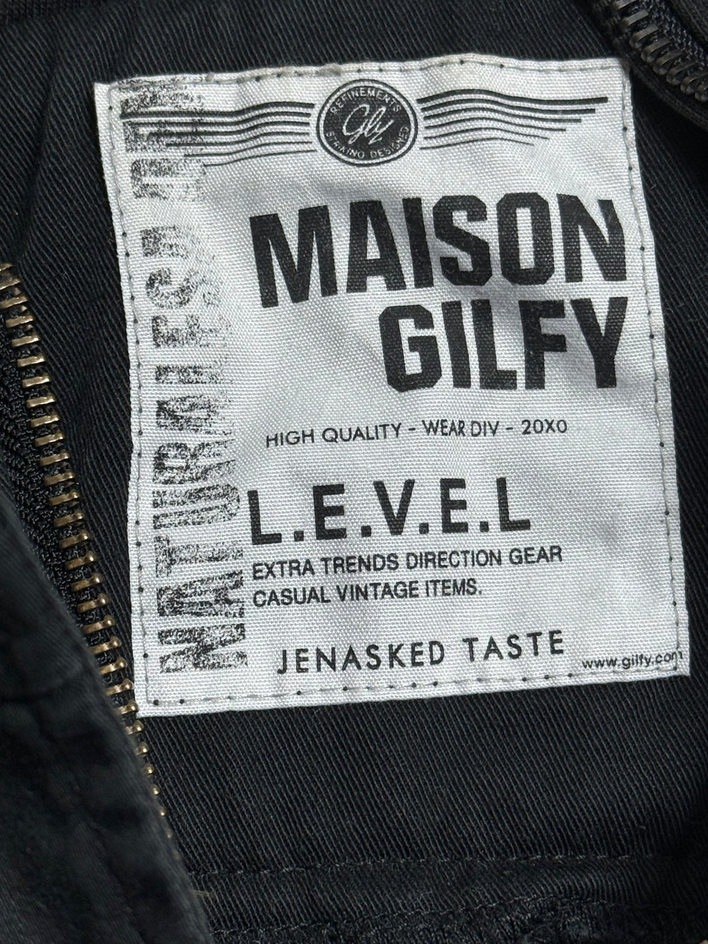 B2V-MAISON GLIFY JACKET༒ 
*Rare*