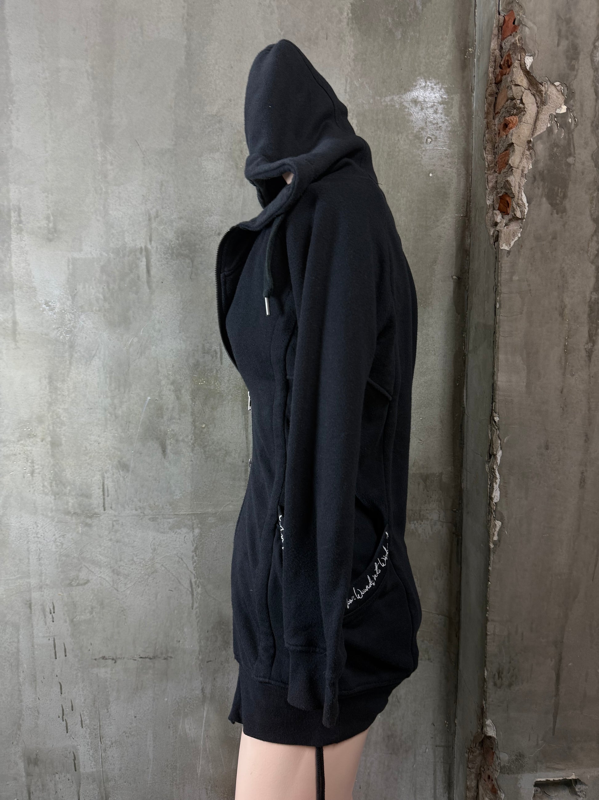 710826BAD2WEAR