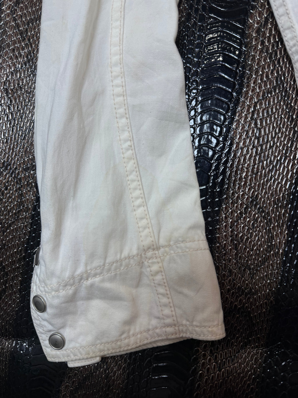 B2V NICOLE WHITE JACKET01 ༒