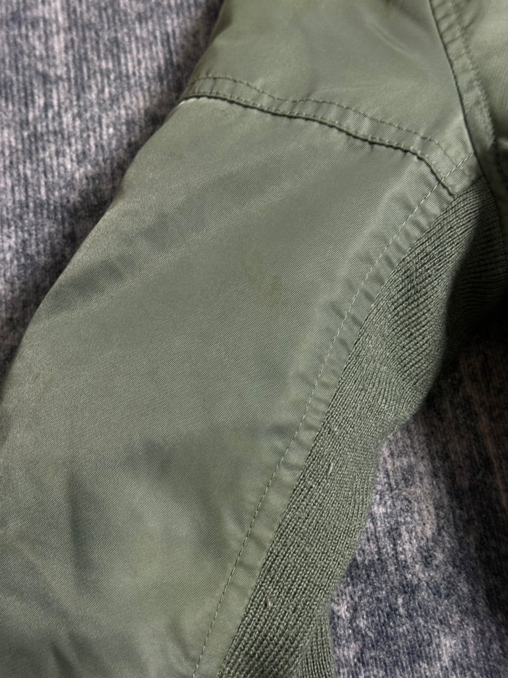 B2V-SLY G CROP JACKET ༒