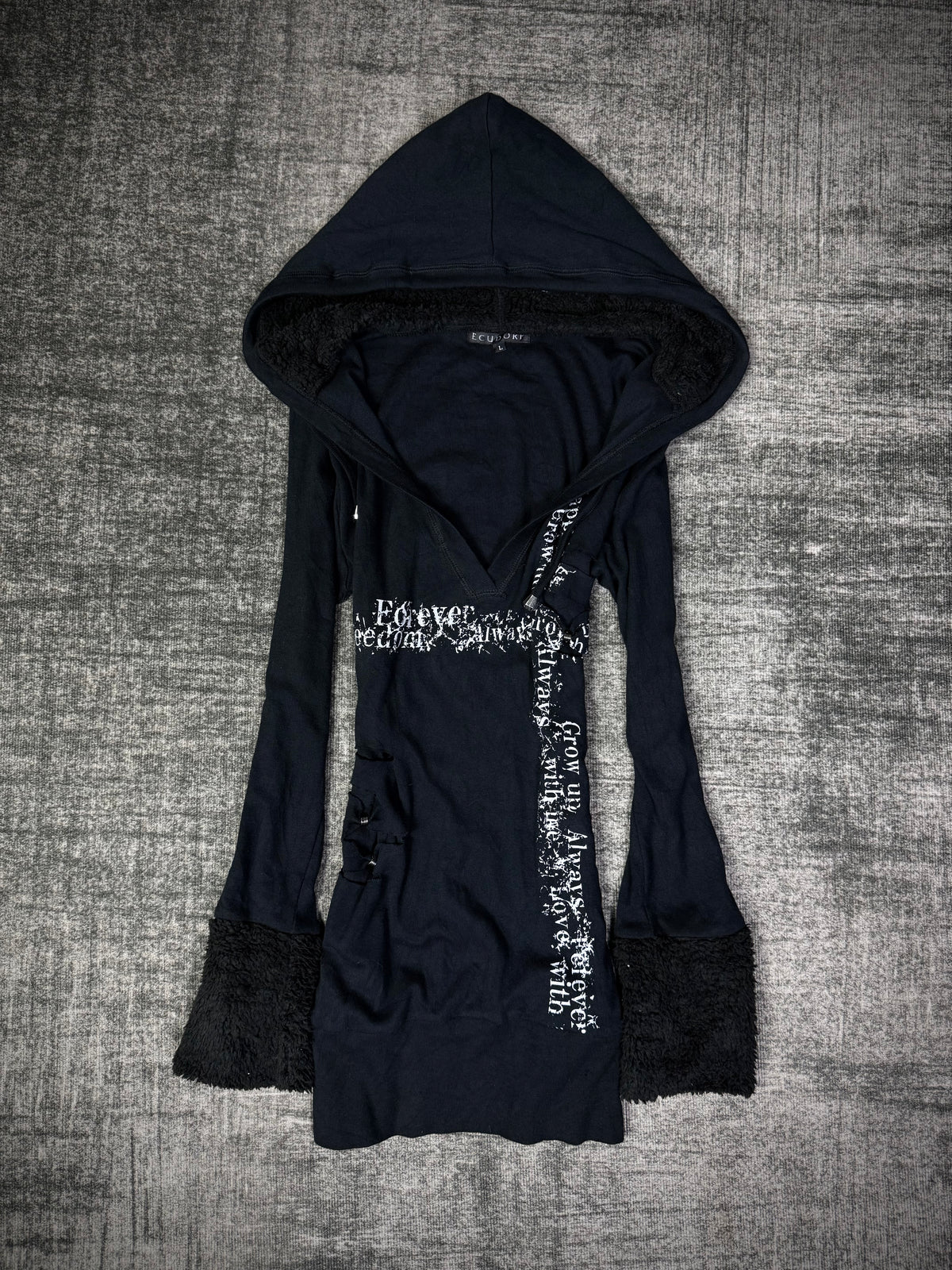 2210926BAD2WEAR