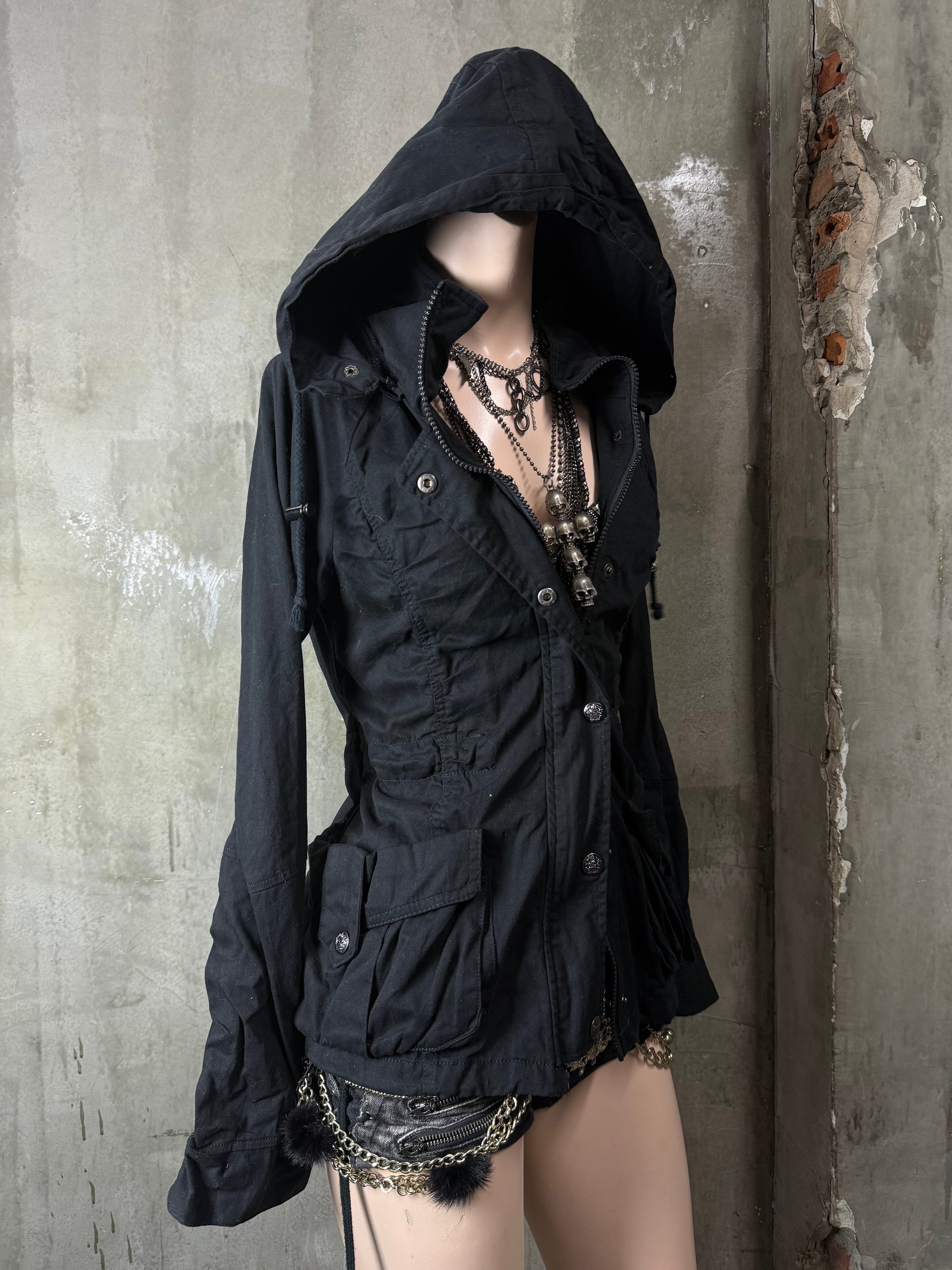 600826BAD2WEAR