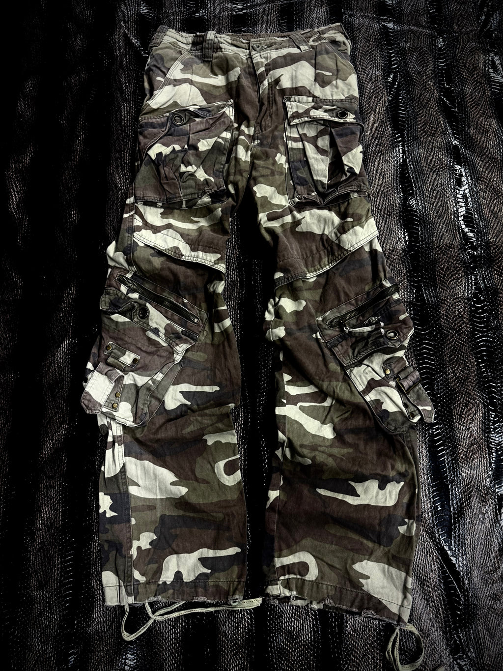 090626BAD2WEAR
