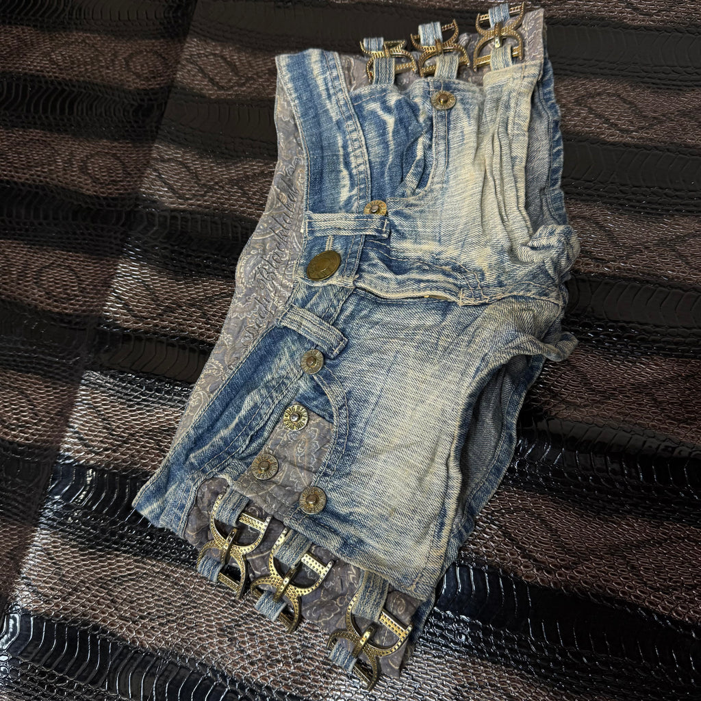 B2V DIG DEEP SHORTS  ༒