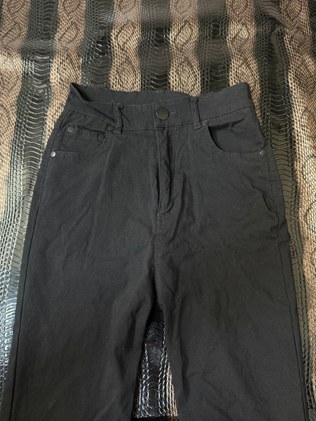 B2V BLACK FLARE JEANS 02 ༒