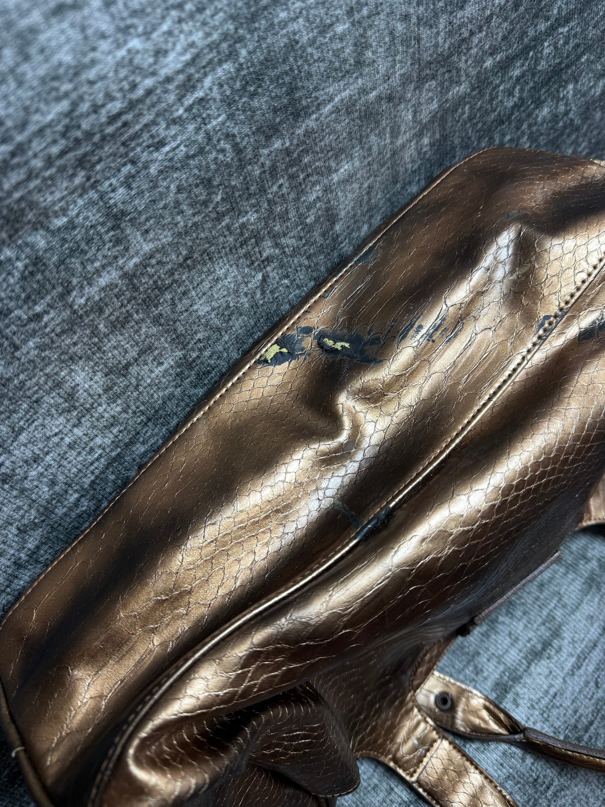 IOPE SHOULDER BAG
