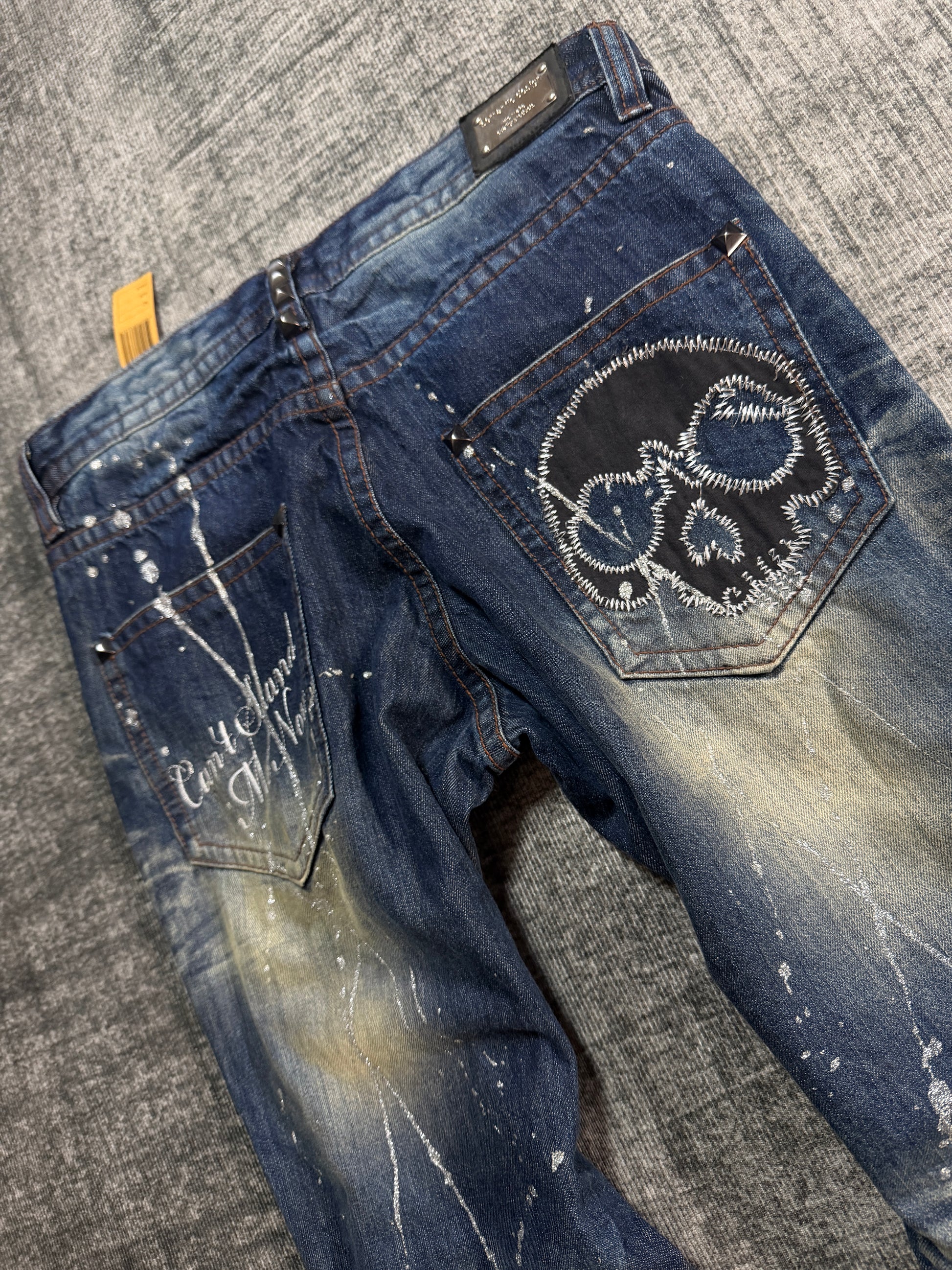 1940626BAD2WEAR