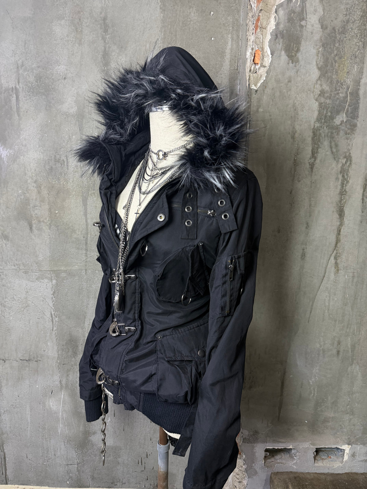 281026BAD2WEAR