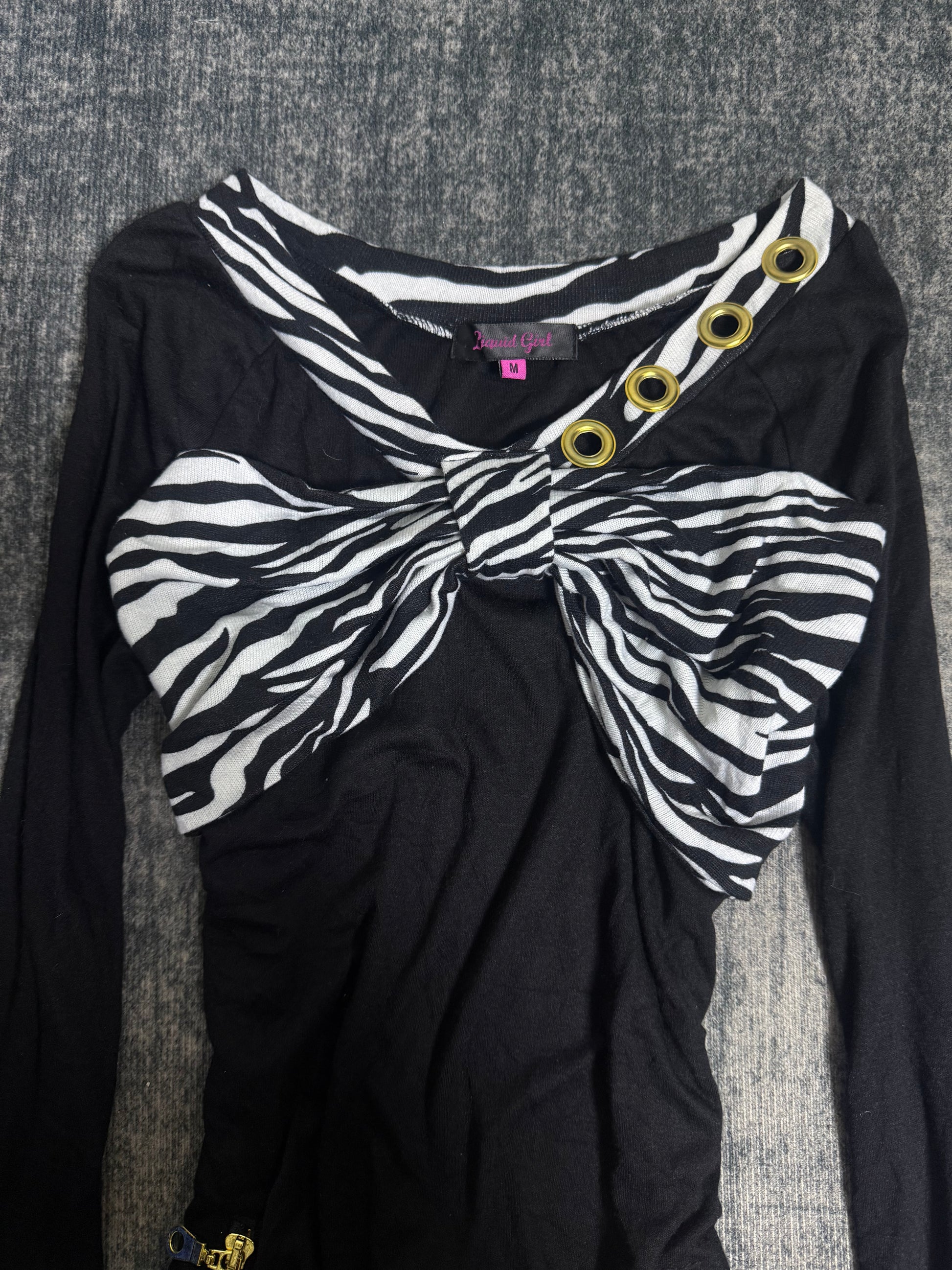 B2V-LIQUID GIRL SHIRT༒