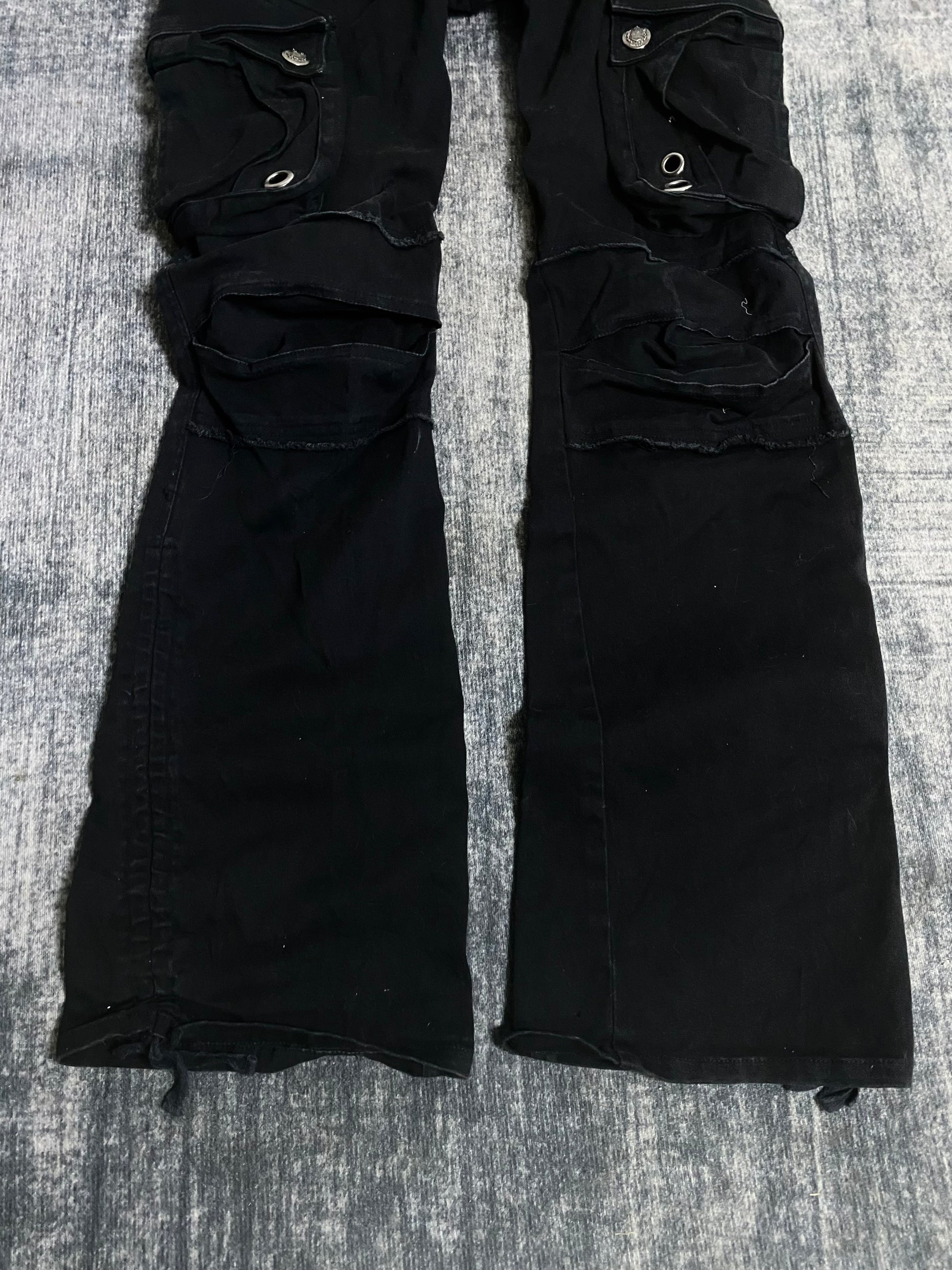 B2V-SAUEY JAPAN CARGO༒