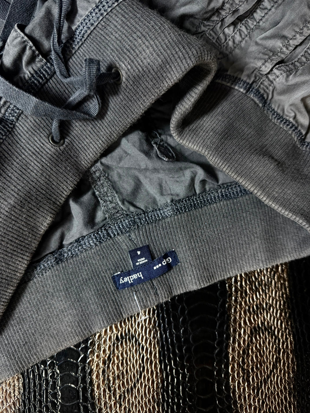 310626BAD2WEAR