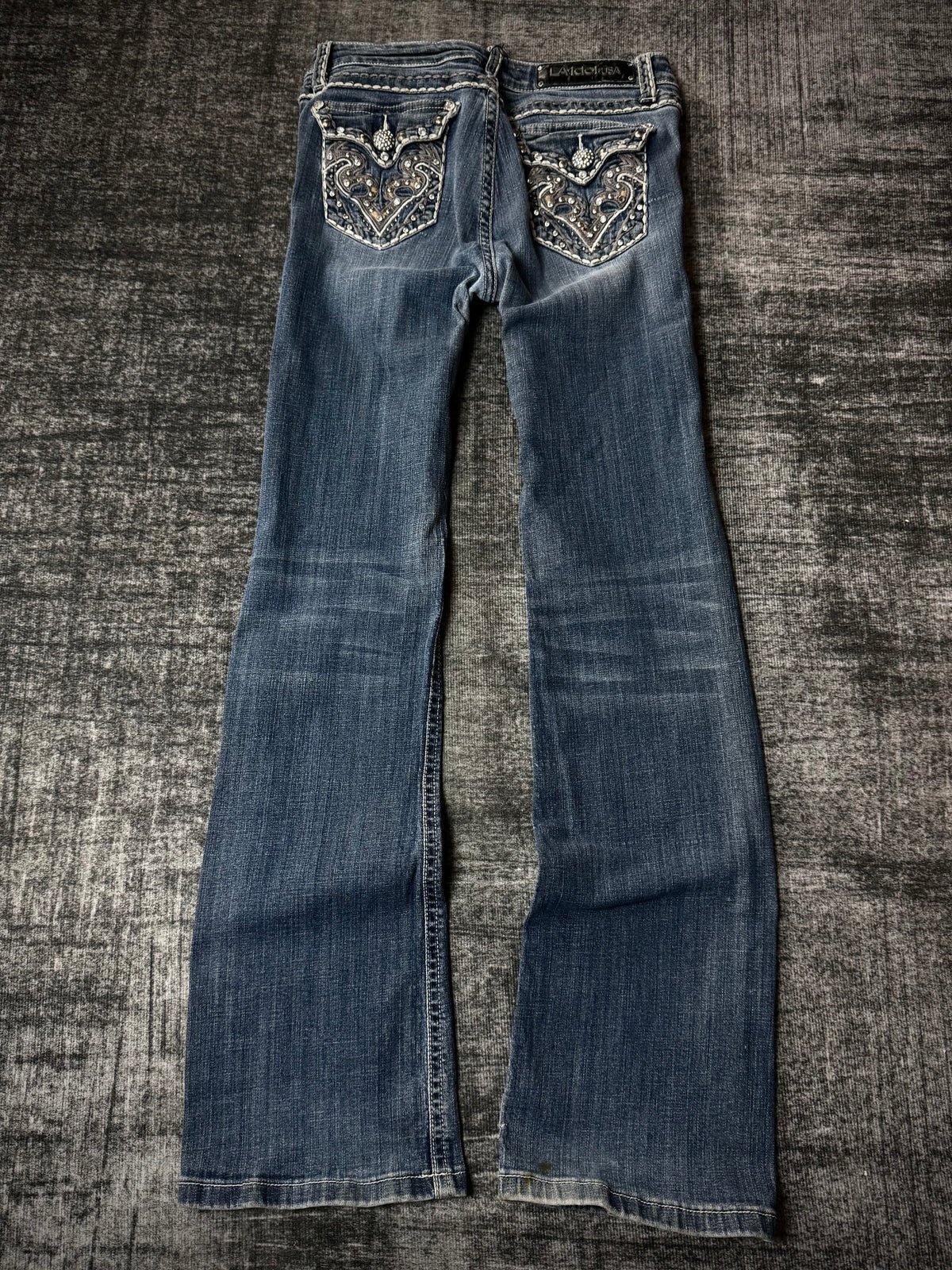 400926BAD2WEAR