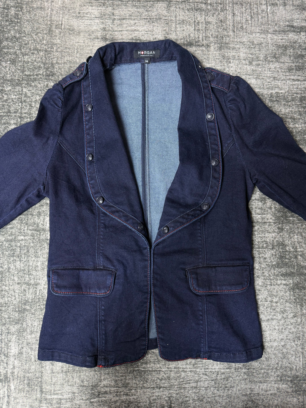 530926BAD2WEAR