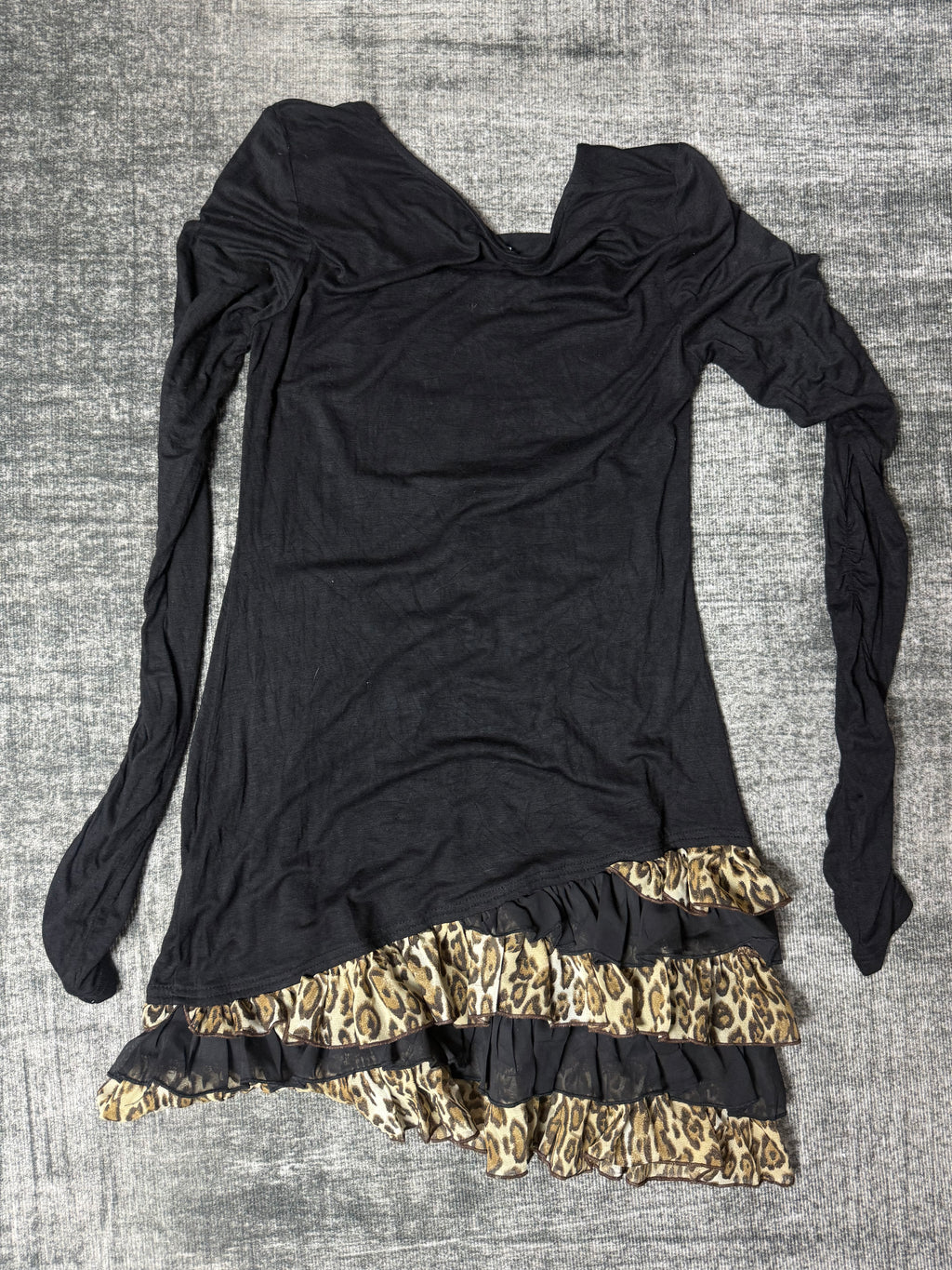 560926BAD2WEAR