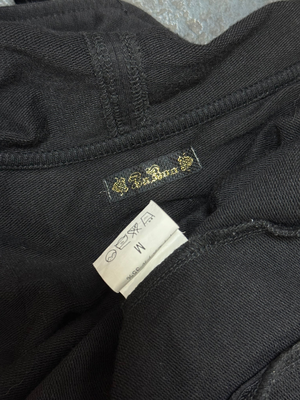 LA HOODIE ༒