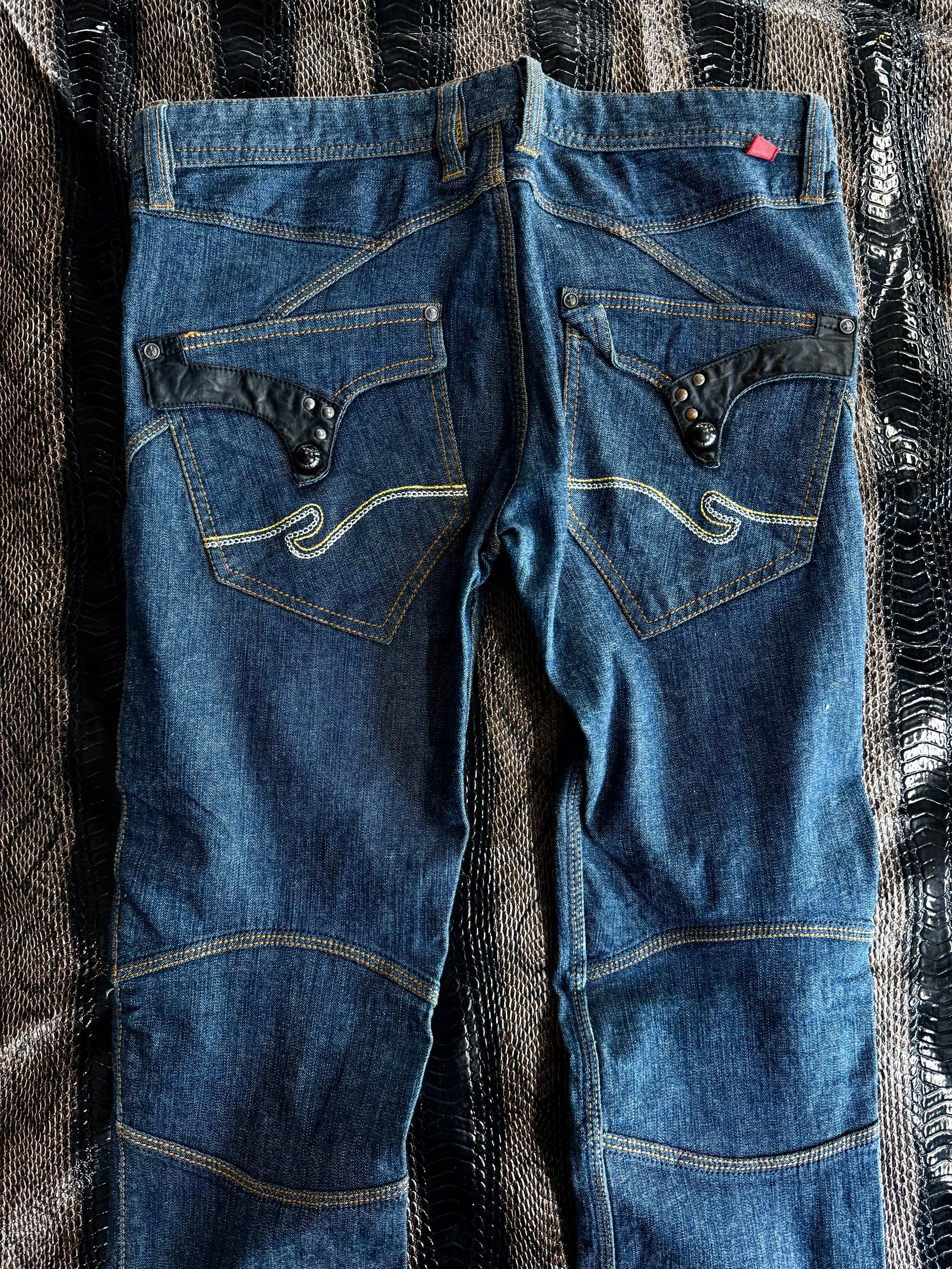 250626BAD2WEAR