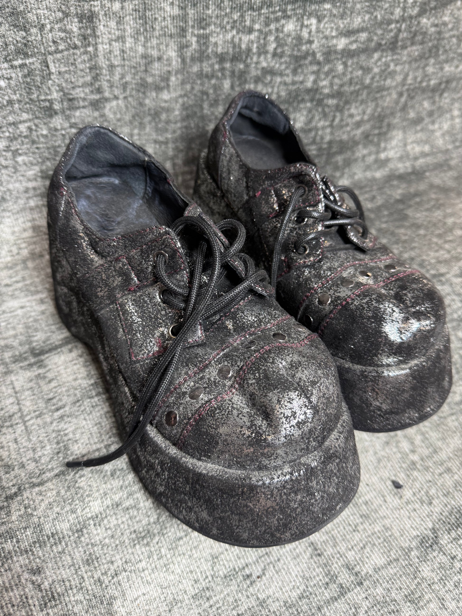 3YUM0M SHOES