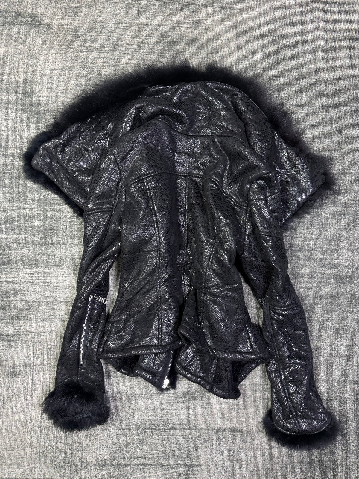 391026BAD2WEAR