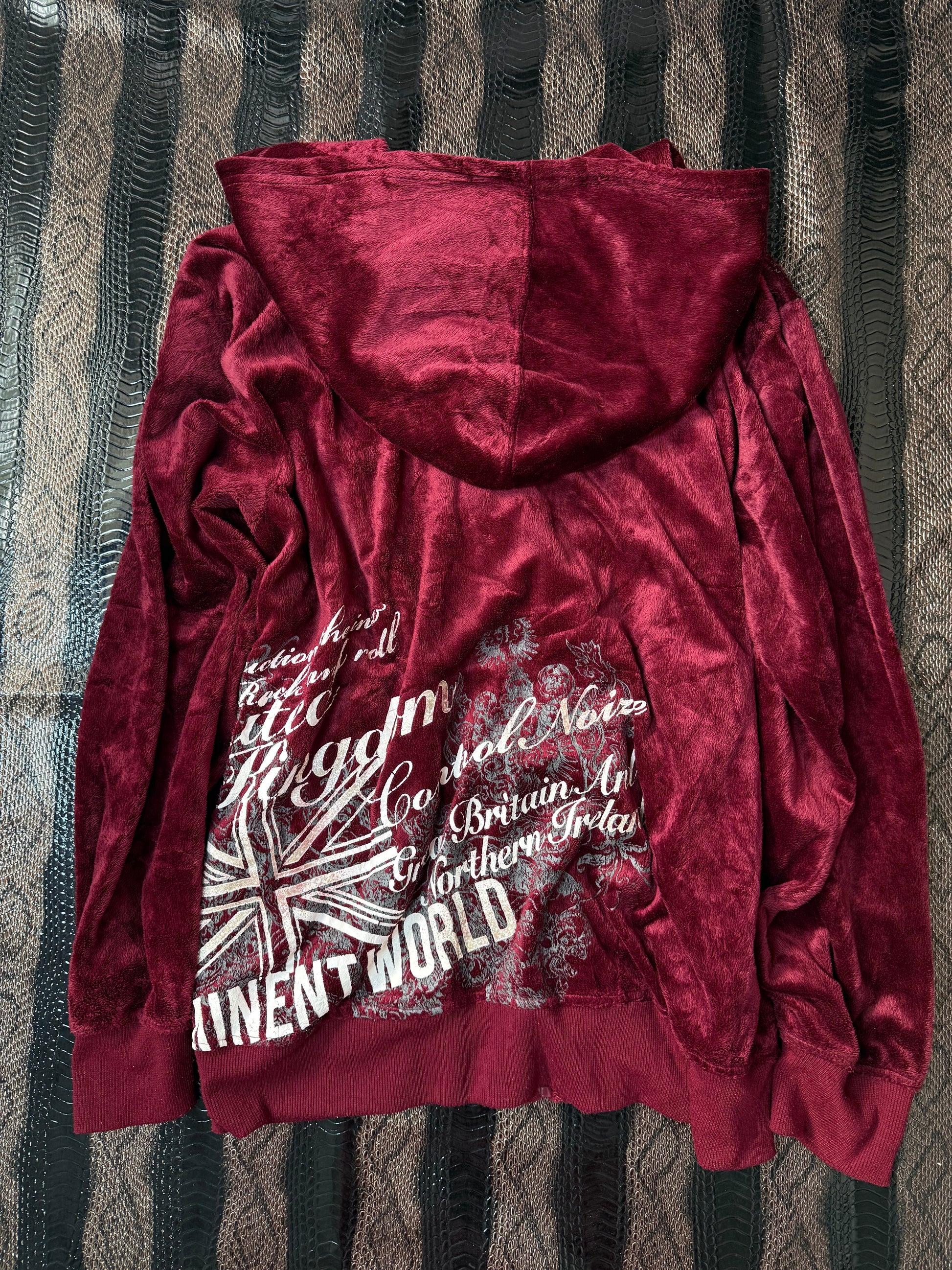 B2V BEAUMERE RED HOODIE༒
