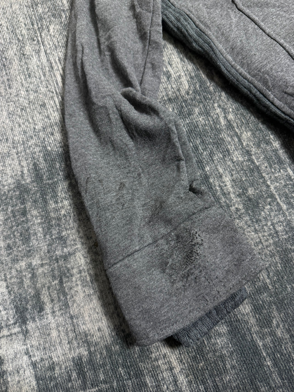 B2V-PRIVATE BEACH HOODIE༒