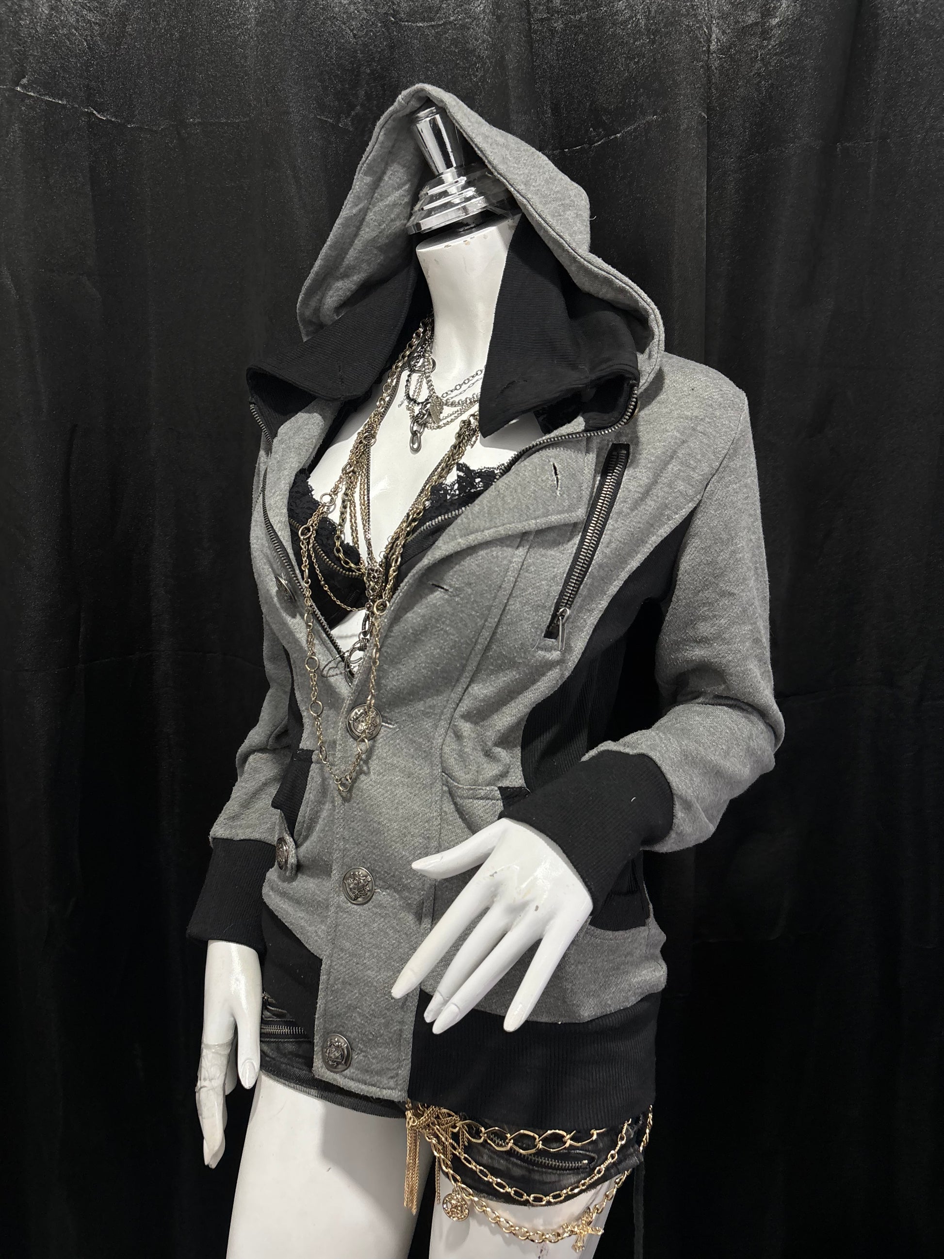 VANITY GRAY ZIP UP HOODIE ༒