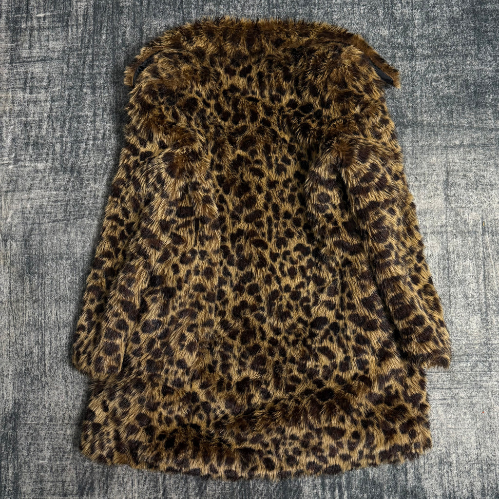 ༒𝐁𝟐𝐕༒𝟏 𝐎𝐅 𝟏 𝐋𝐈𝐌𝐈𝐓𝐄𝐃 𝐎𝐔𝐓𝐅𝐈𝐓