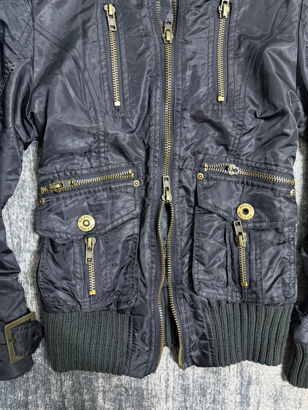 B2V- HAVEN AND EARTH༒