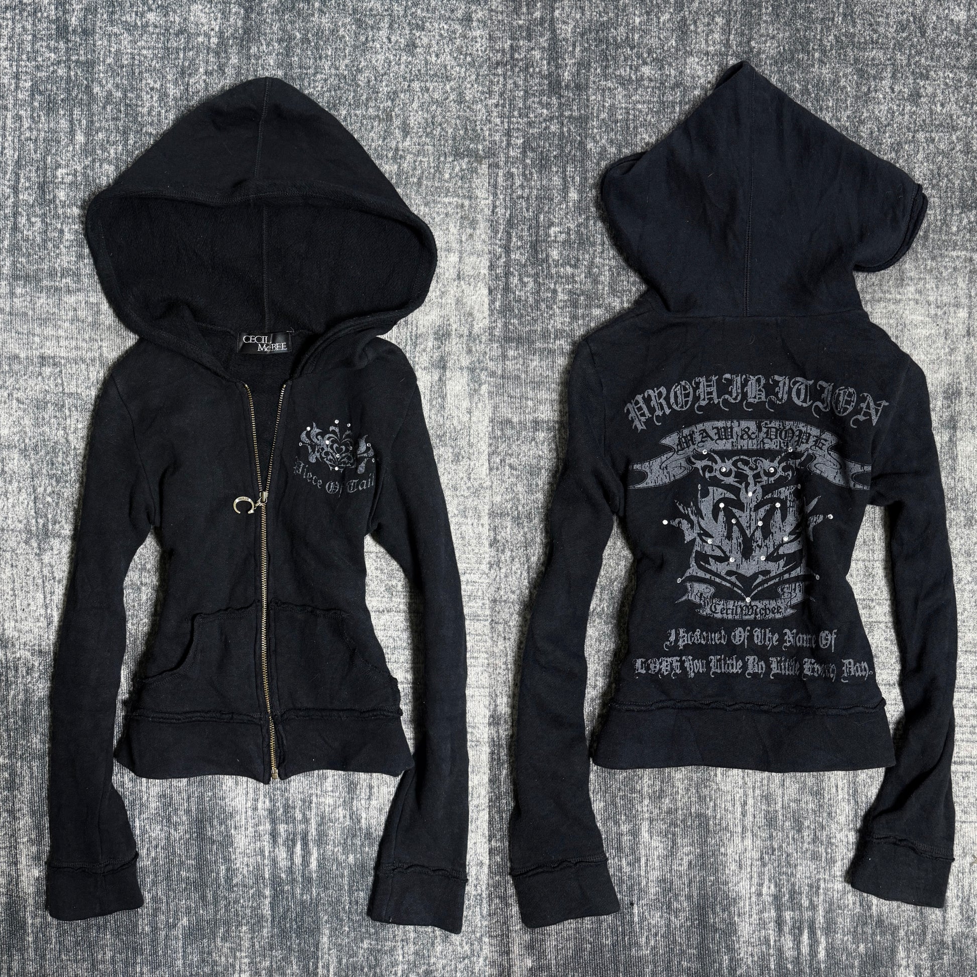 B2V-CELI MCBEE HOODIE ༒