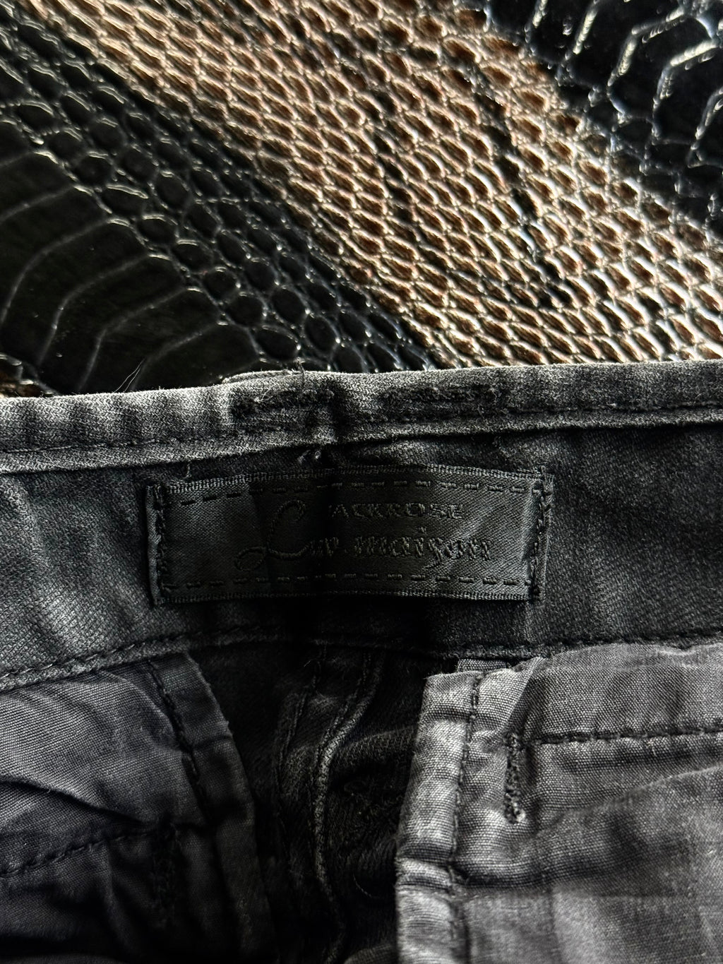 490626BAD2WEAR