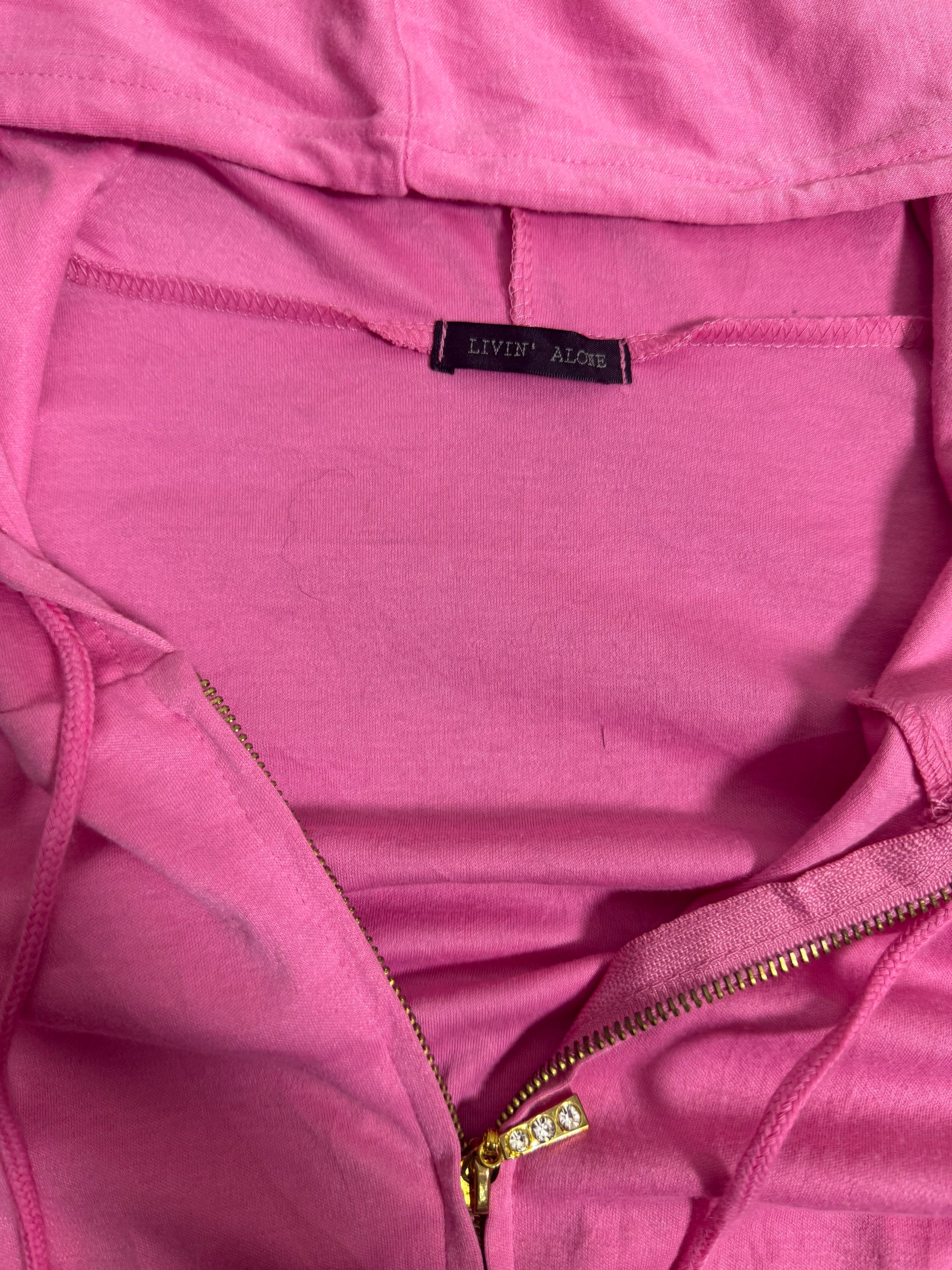 B2V- LIVING ALONE HOODIE༒