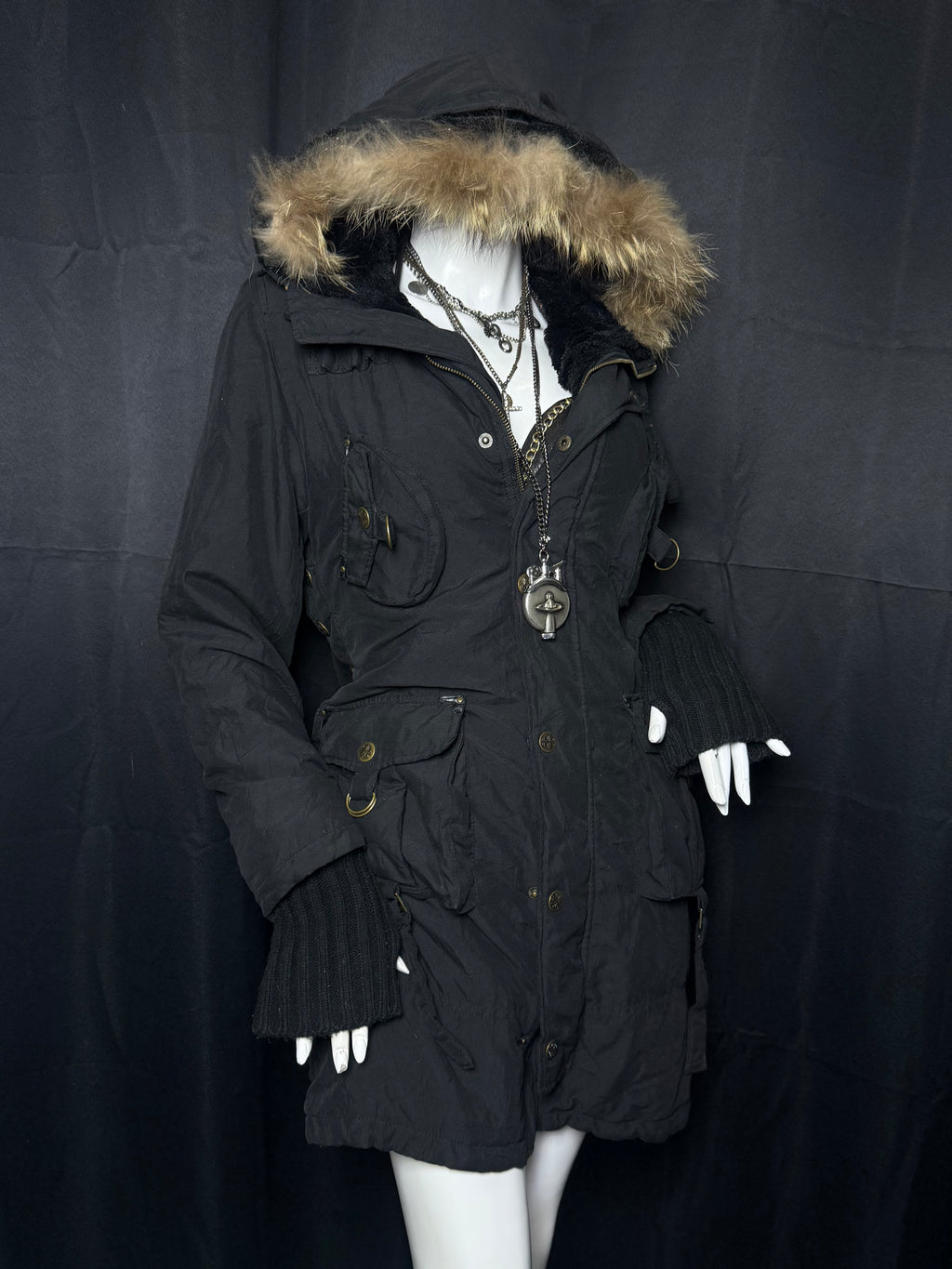 B2V-CECIL MCBEE JACKET ༒