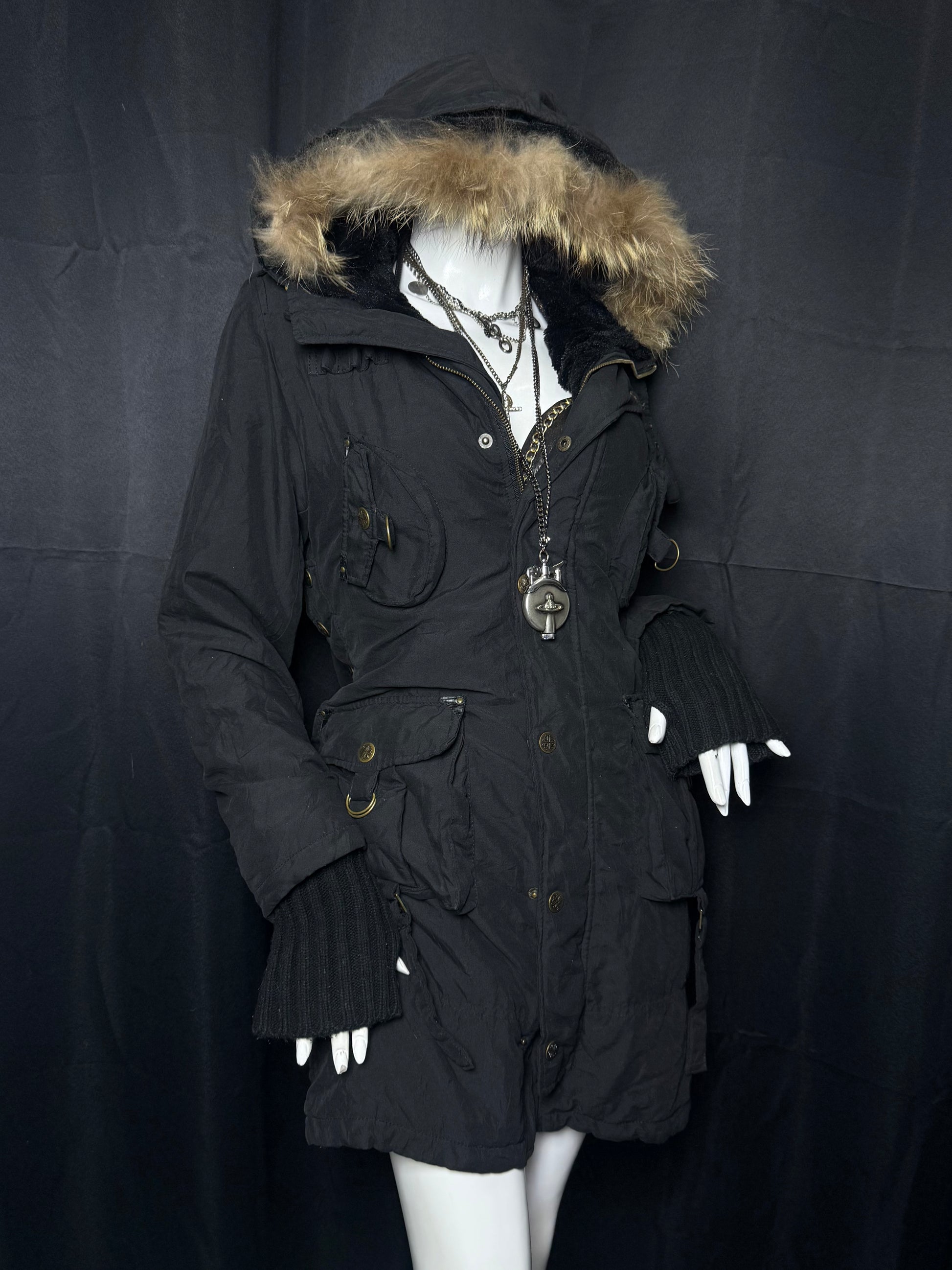 B2V-CECIL MCBEE JACKET ༒