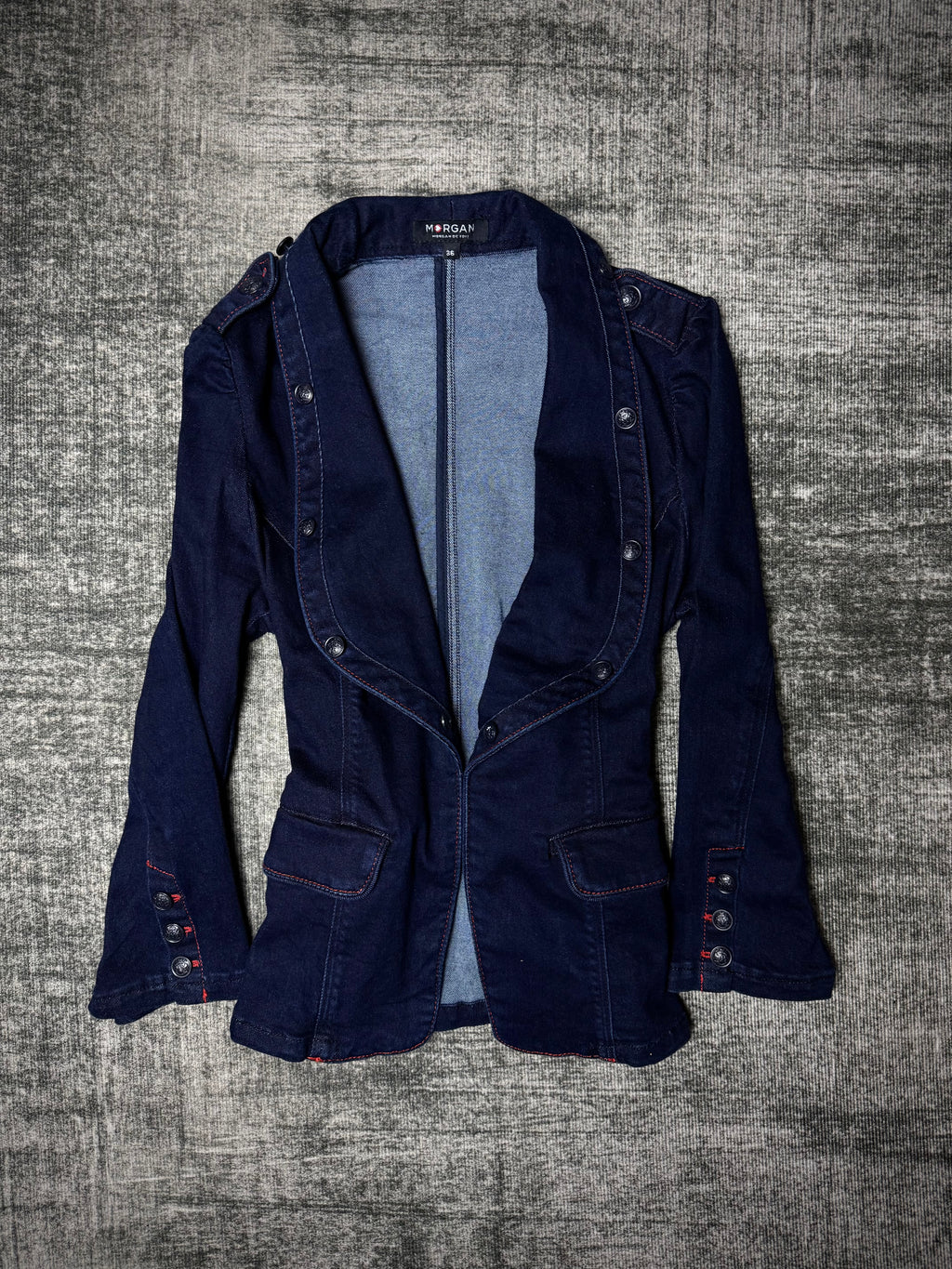 530926BAD2WEAR