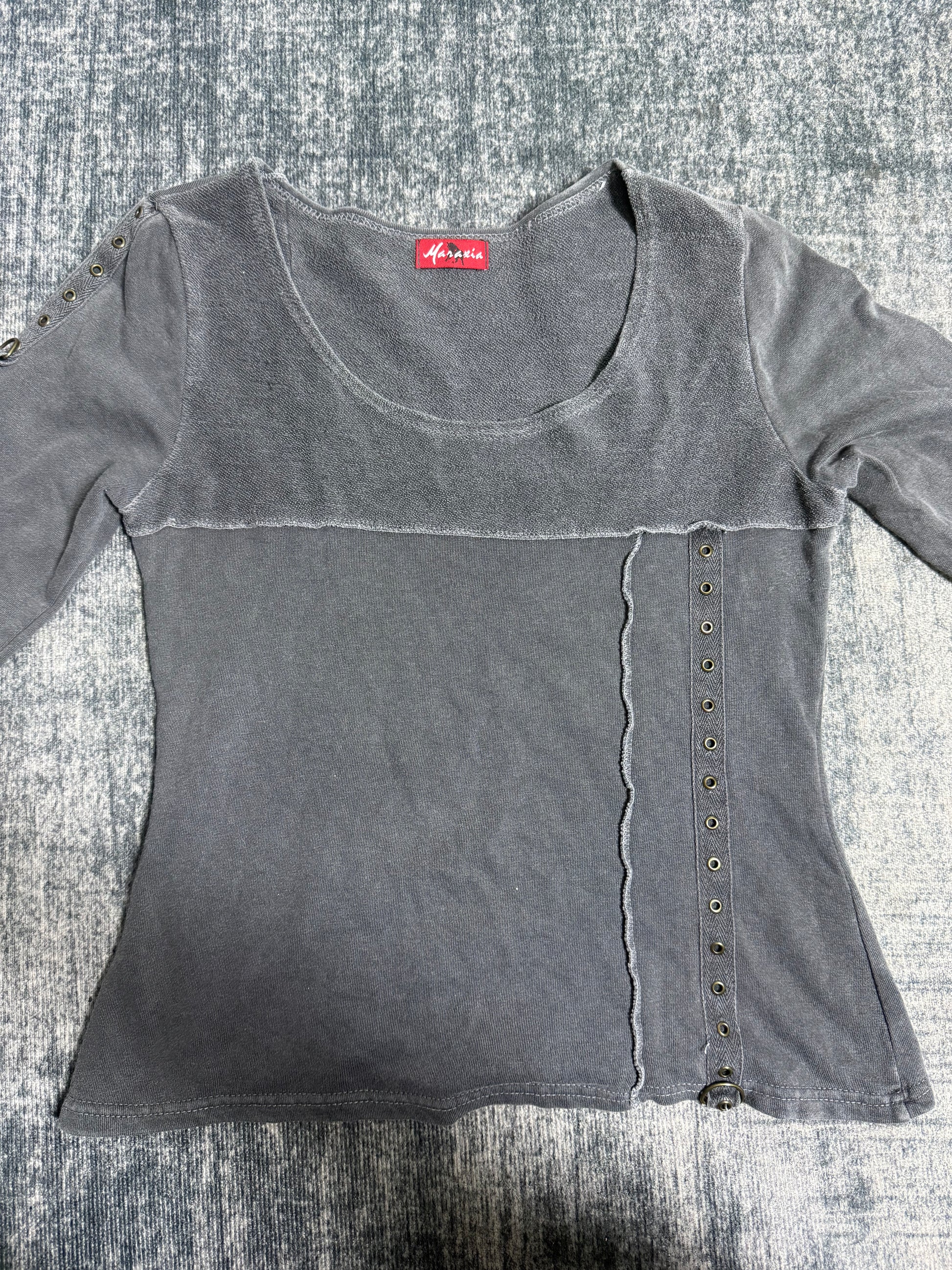 B2V-MALARIA SHIRT༒