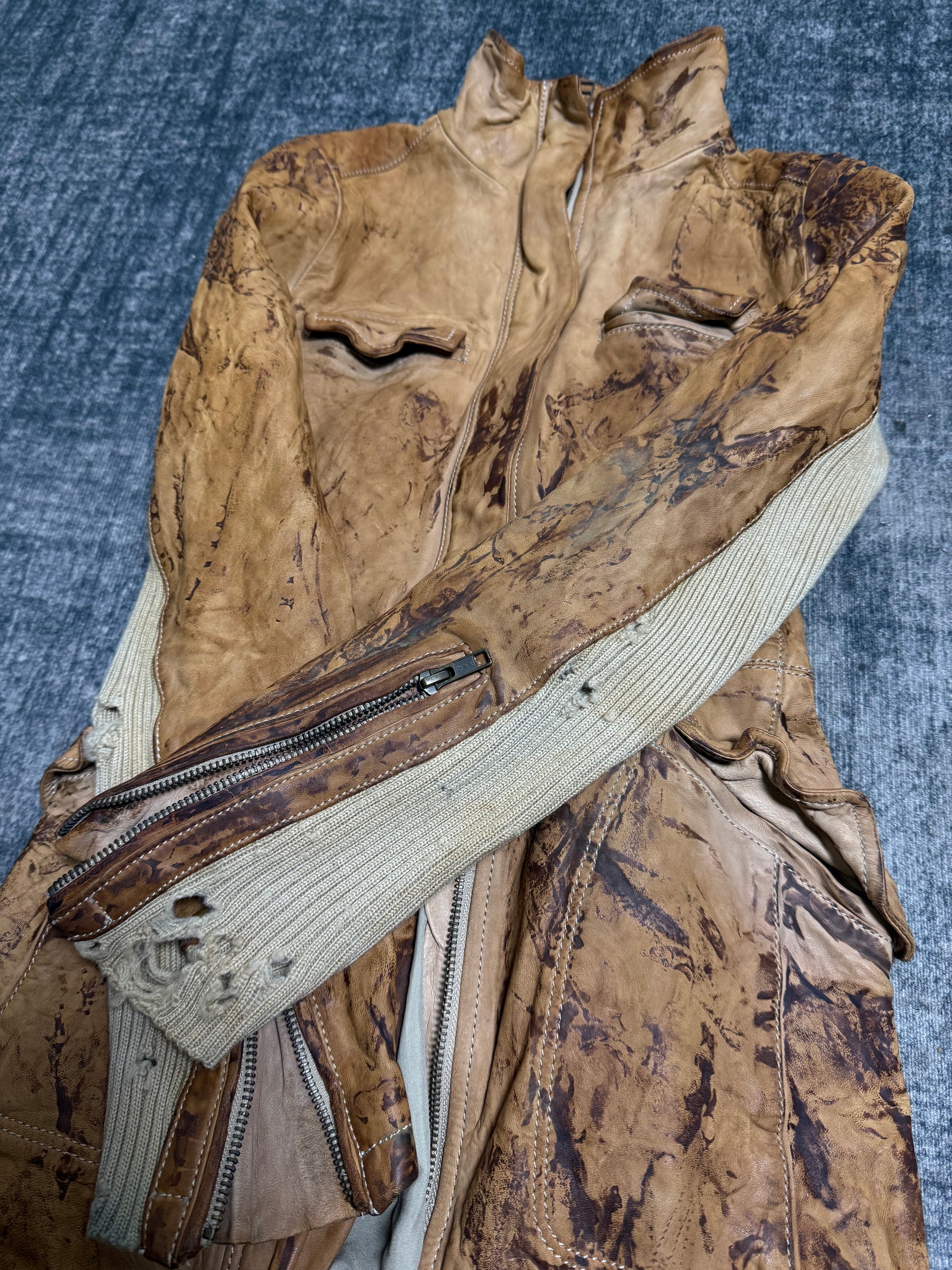 ༒vtg leather jacket ༒