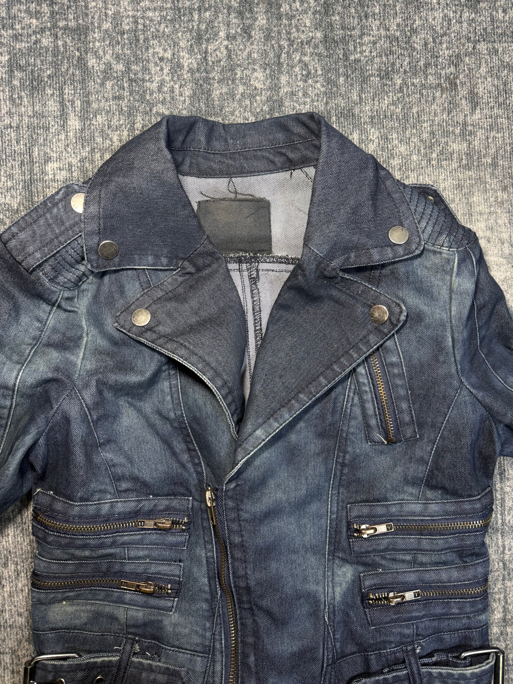 B2V- JIGGY JACKET༒