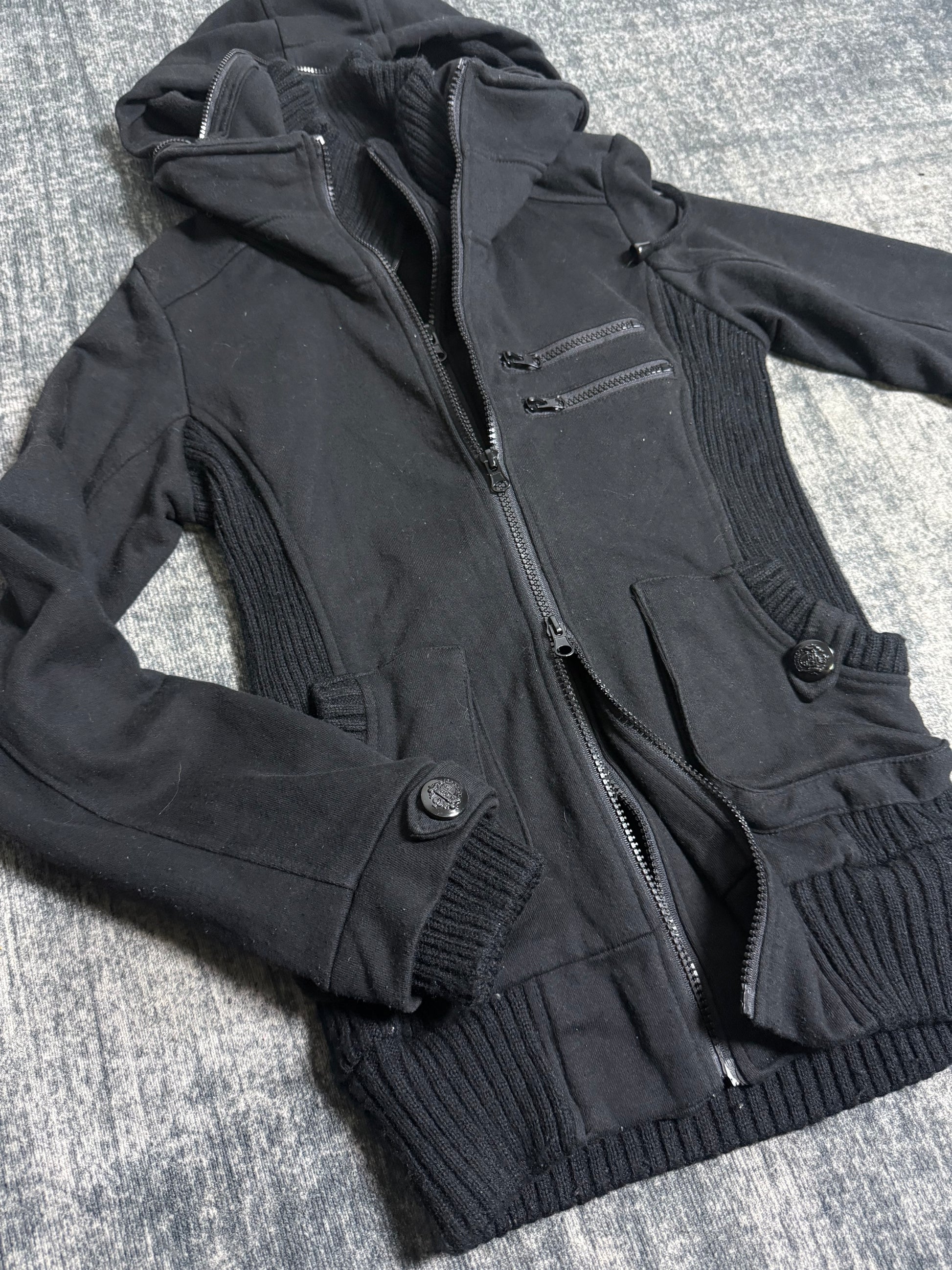 B2V-FOR MY IG CUSTOMER🖤  ༒