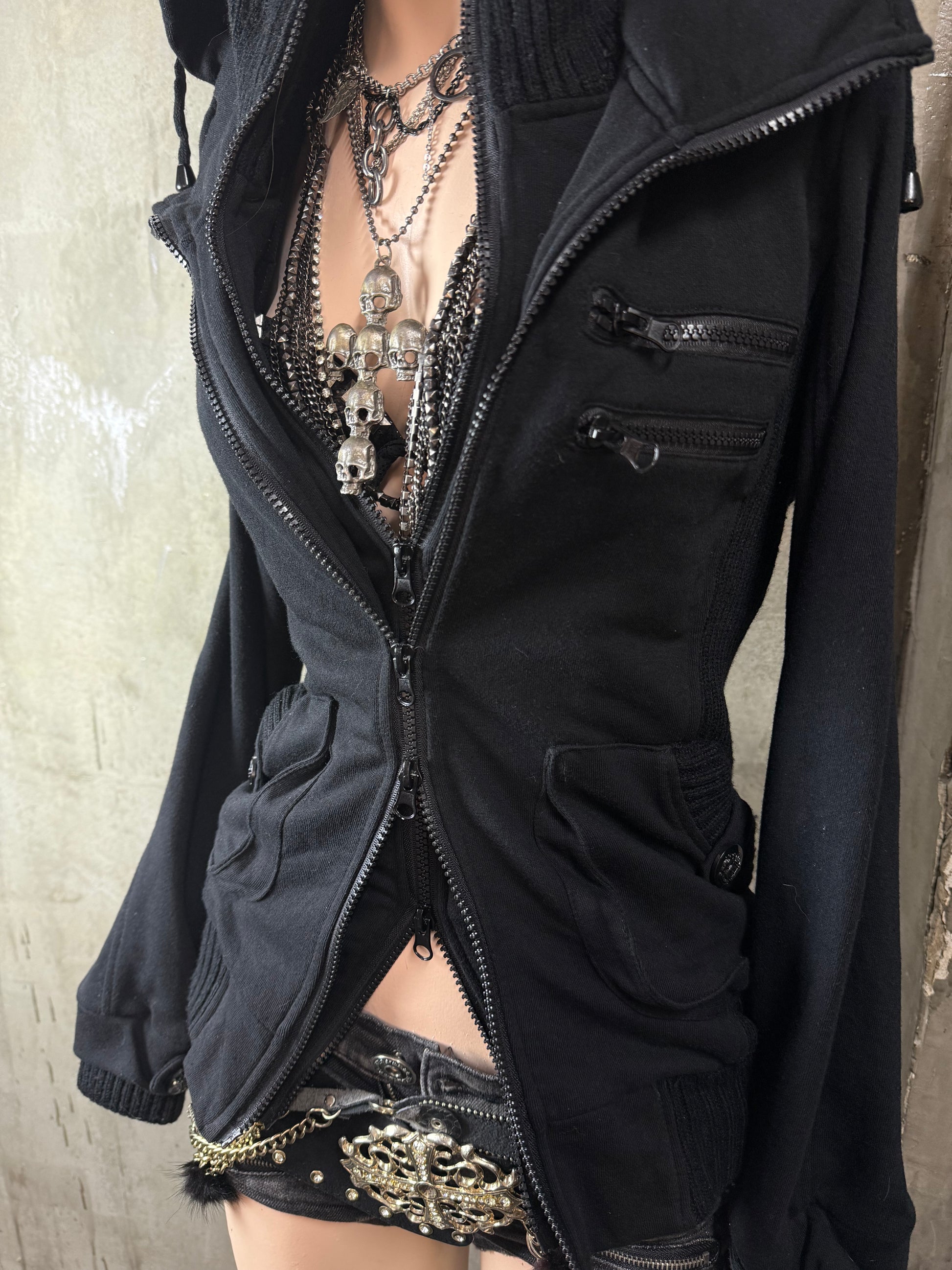 740826BAD2WEAR